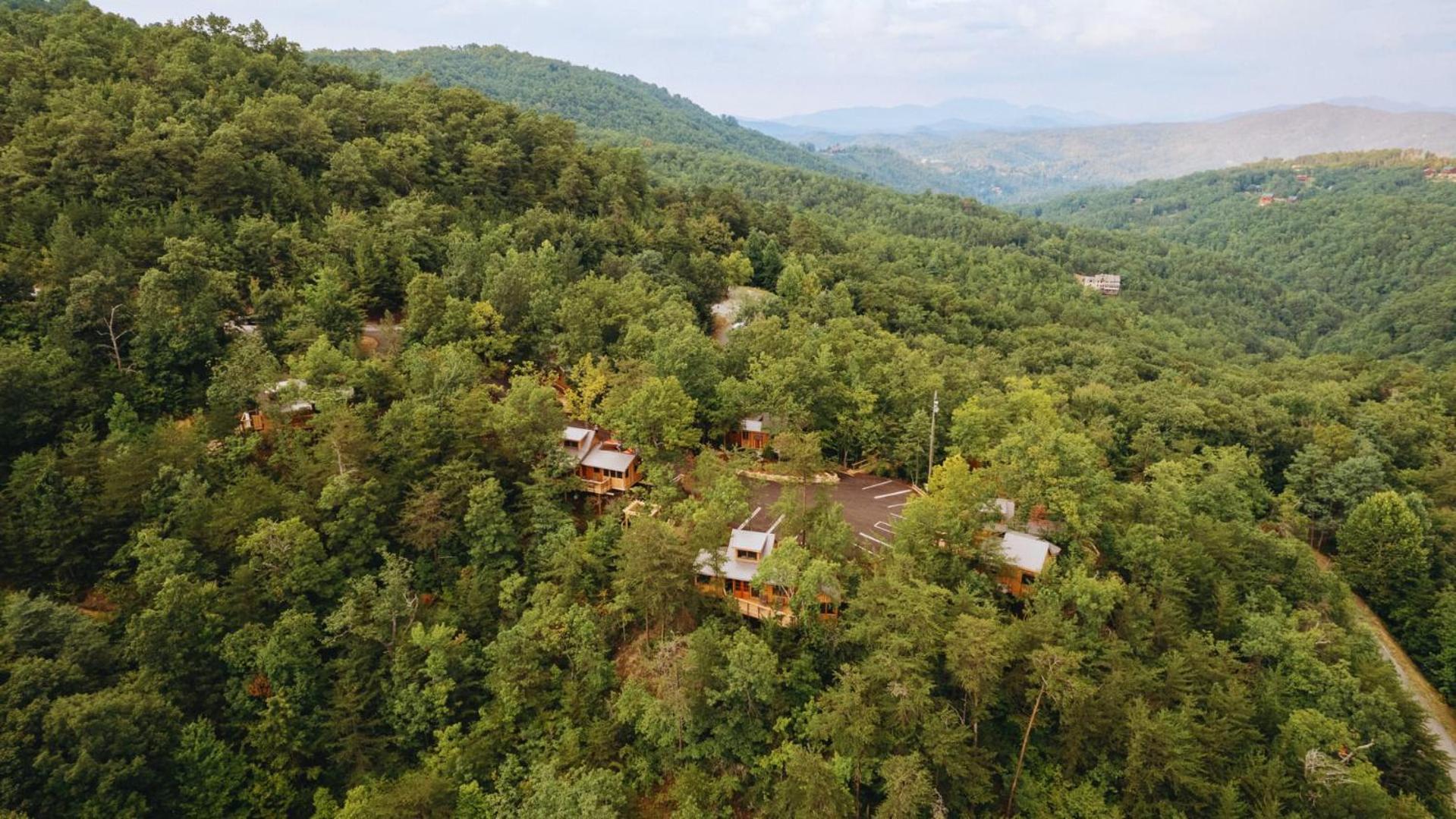 The Blackjack Oak In Treehouse Grove At Norton Creek Gatlinburg Εξωτερικό φωτογραφία